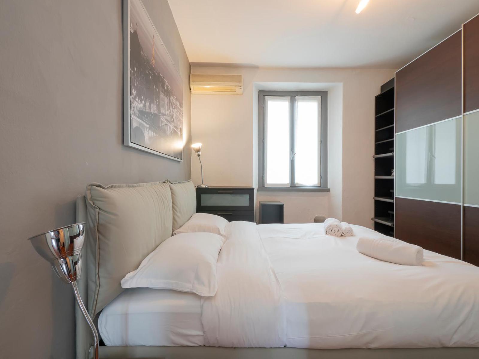 Youhosty - Panfilo Castaldi 26 * Milano